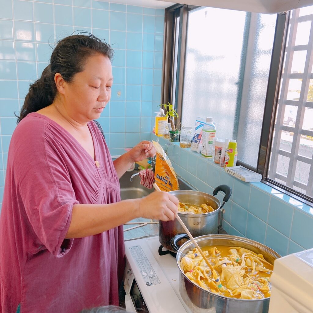 沖縄市にあるフリースクール|志塾フリースクールLINO（リノ）スタッフ